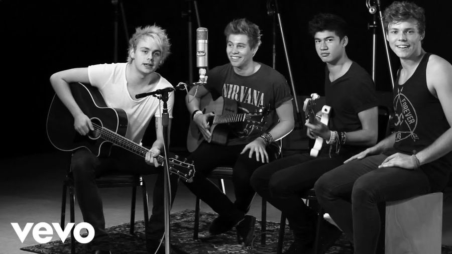 5 Seconds of Summer - Voodoo Doll (One Mic, One Take)